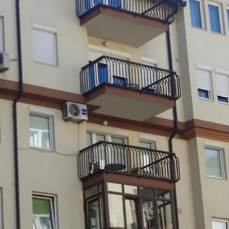 Apartman Fortuna Apartament *