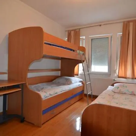 Apartman Fortuna Apartament *